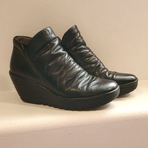 FLY London Yip Slouch Ankle Wedge Boot Size 8-8.5 EU 39